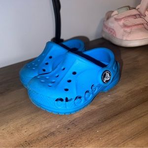 Infant baya clogs crocs size 4c
